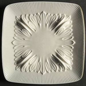 Lenox Granada Collection 24K Gold Trimmed Ashtray Vintage 1970's Discontinued